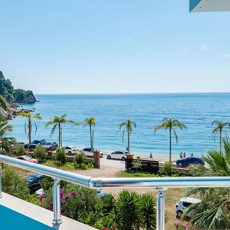 Blue Boutique Hotel 4*