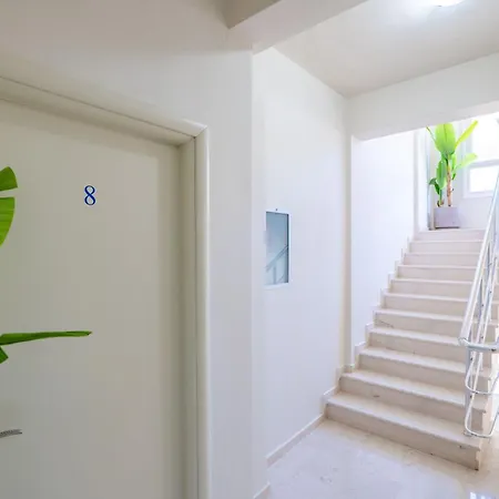 Blue Boutique Himara